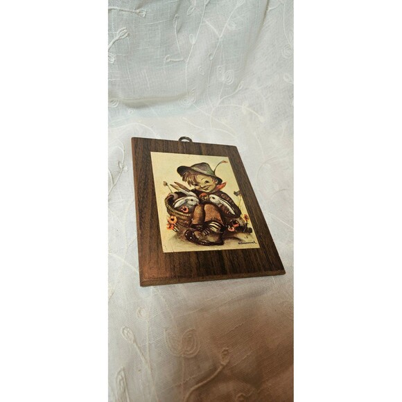 3 Vintage Hummel Wooden Wall Plaques - Picture 5 of 10